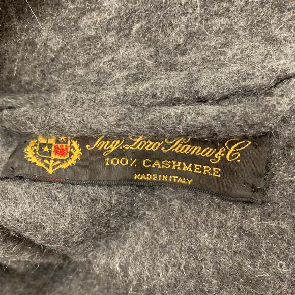 LORO PIANA One Grey Cashmere Shawl Collar Cape - Picture 5 of 5